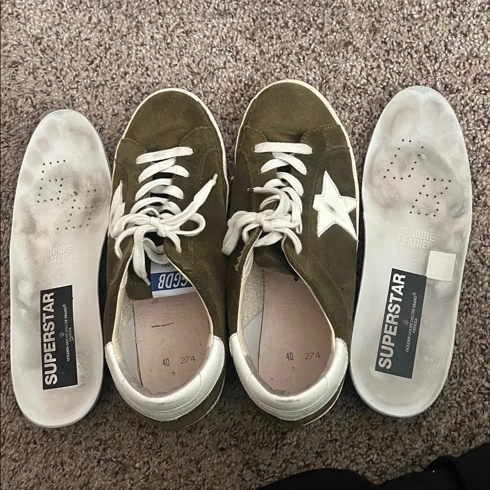 Women’s Golden Goose Sneakers - Picture 6 of 6